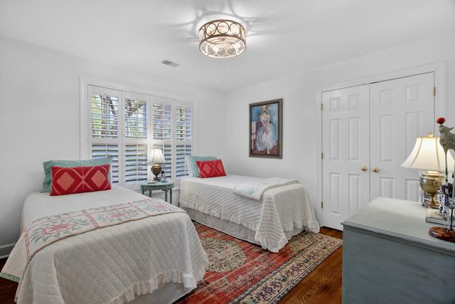 1309 Country Wood Court, Mount Pleasant, SC 29466