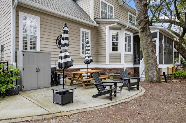 1309 Country Wood Court, Mount Pleasant, SC 29466