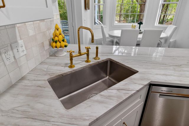 1309 Country Wood Court, Mount Pleasant, SC 29466