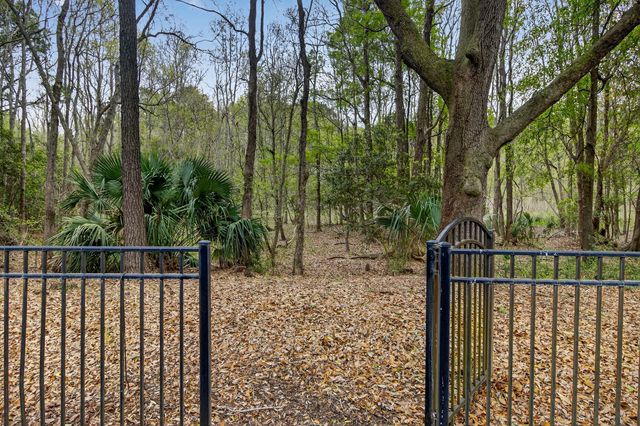 1309 Country Wood Court, Mount Pleasant, SC 29466
