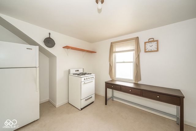 239 W 38th Street, Anderson, IN 46013