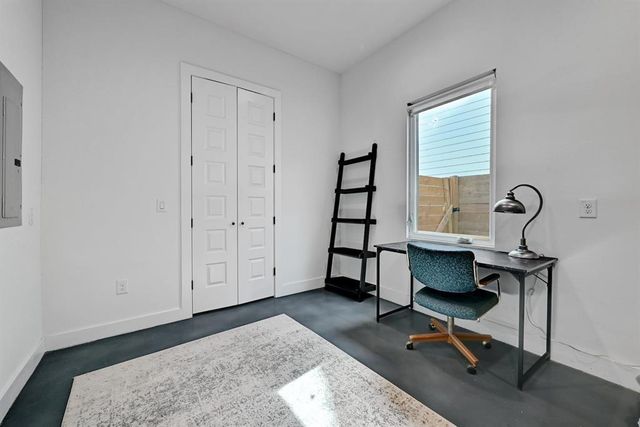 2812 E 4th ST 2, Austin, TX 78702