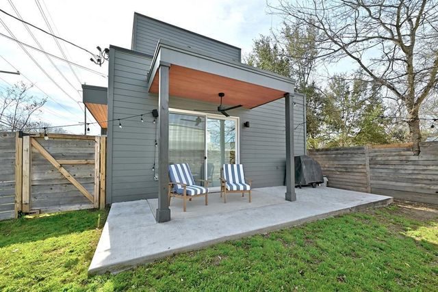 2812 E 4th ST 2, Austin, TX 78702