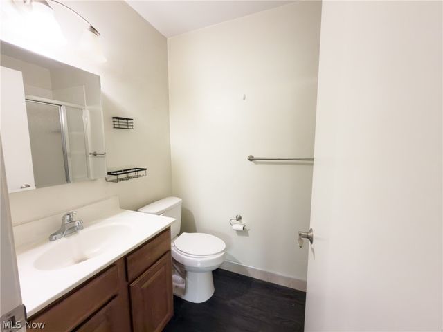 2885 Pease Drive 309, Rocky River, OH 44116