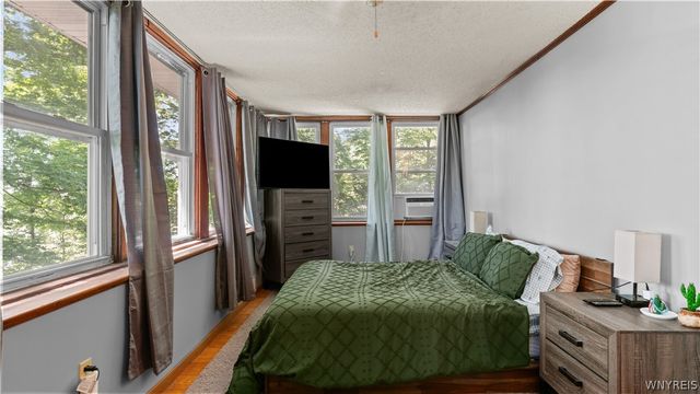 7075 South Abbott Road, Boston, NY 14075
