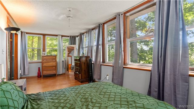 7075 South Abbott Road, Boston, NY 14075
