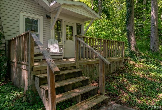 7075 South Abbott Road, Boston, NY 14075