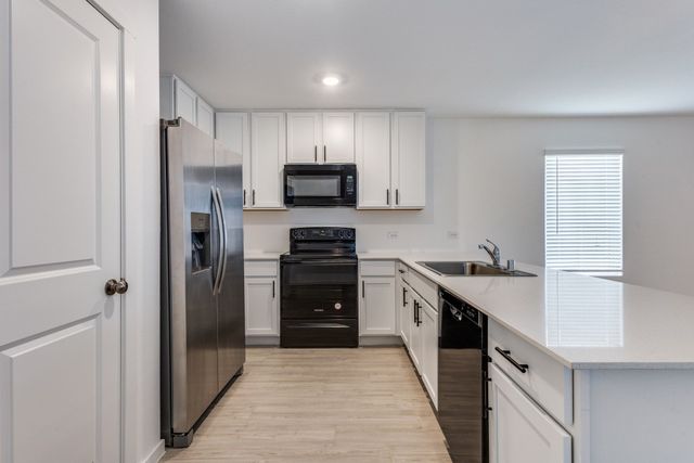 914 Blue Heron Drive, Princeton, TX 75407