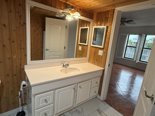 896 N Federal Highway 325, Lantana, FL 33462