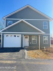 102 Ken Lewis Way, Maryville, TN 37801