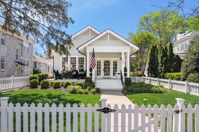 240 4th Ave, S, Franklin, TN 37064