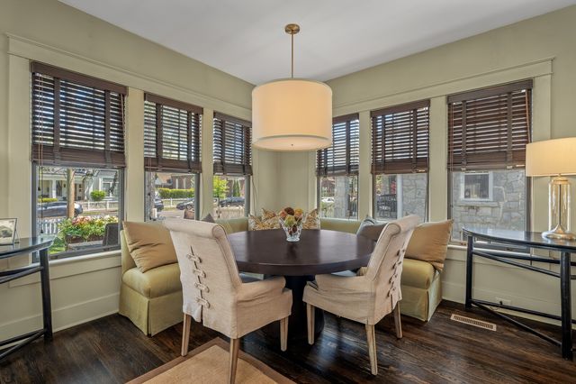 240 4th Ave, S, Franklin, TN 37064