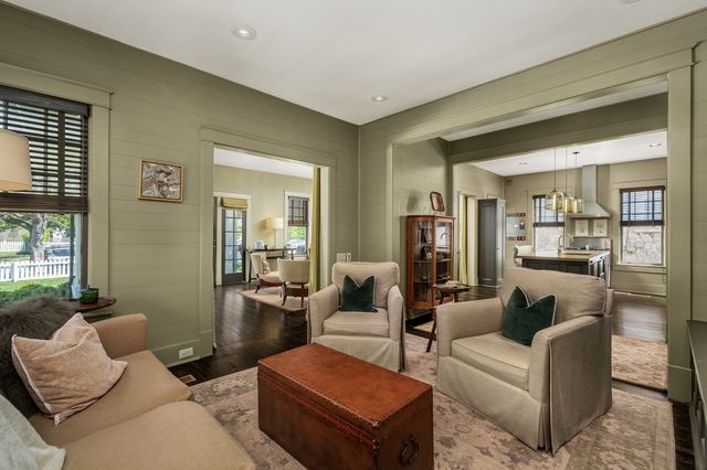 240 4th Ave, S, Franklin, TN 37064