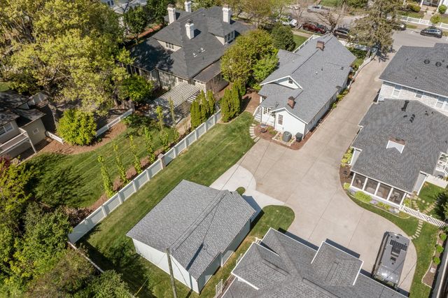 240 4th Ave, S, Franklin, TN 37064