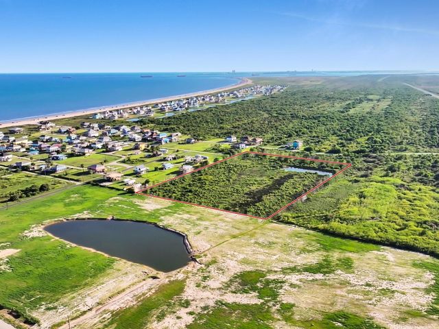 940 Wesley Way, Port Bolivar, TX 77650
