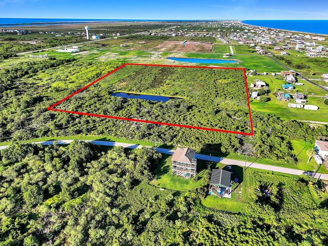 940 Wesley Way, Port Bolivar, TX 77650