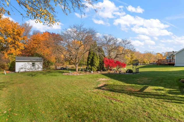 2405 Kings Court, Dyer, IN 46311