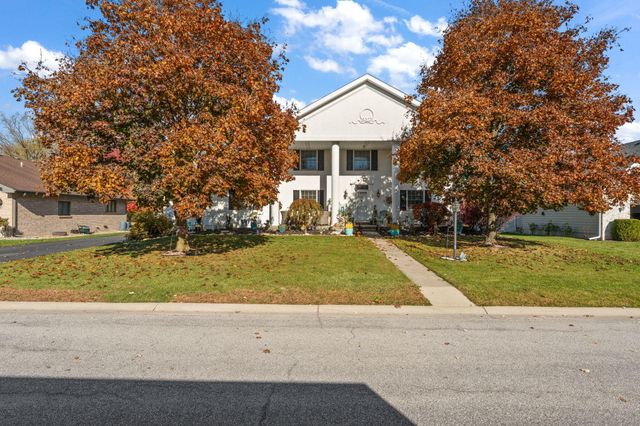 2405 Kings Court, Dyer, IN 46311