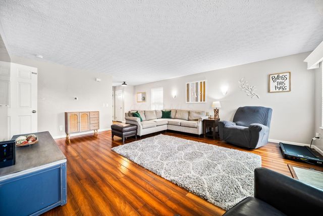 5450 Country Meadow Court, Westerville, OH 43082