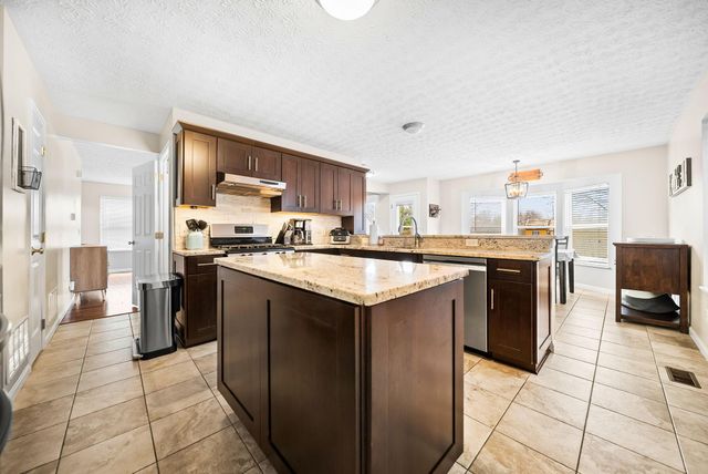 5450 Country Meadow Court, Westerville, OH 43082