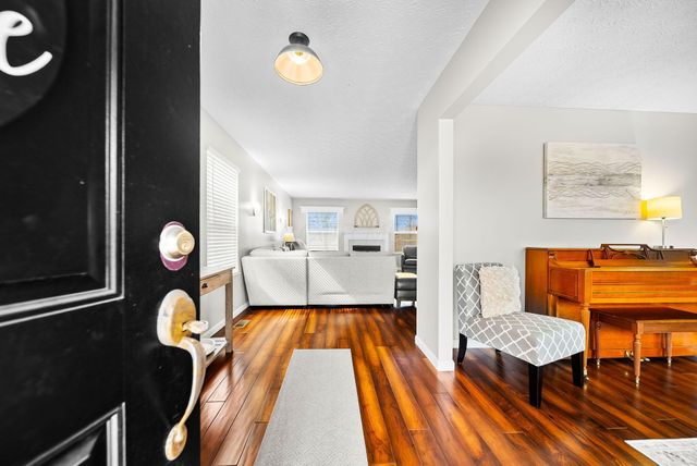 5450 Country Meadow Court, Westerville, OH 43082