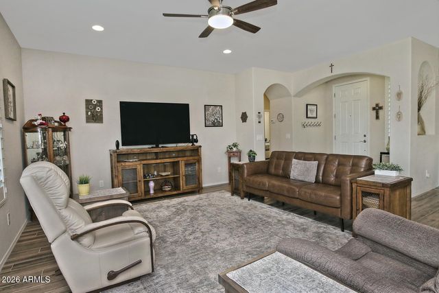 7026 W SPRINGFIELD Way, Florence, AZ 85132