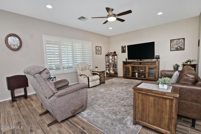 7026 W SPRINGFIELD Way, Florence, AZ 85132