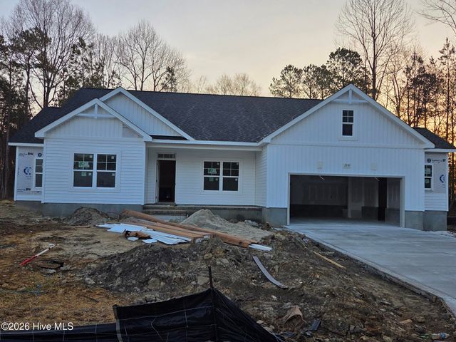 2939 Tucker Hill Drive, Grimesland, NC 27837