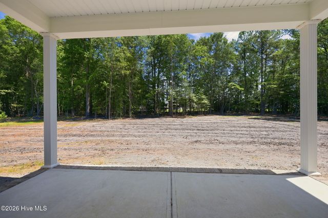 2939 Tucker Hill Drive, Grimesland, NC 27837