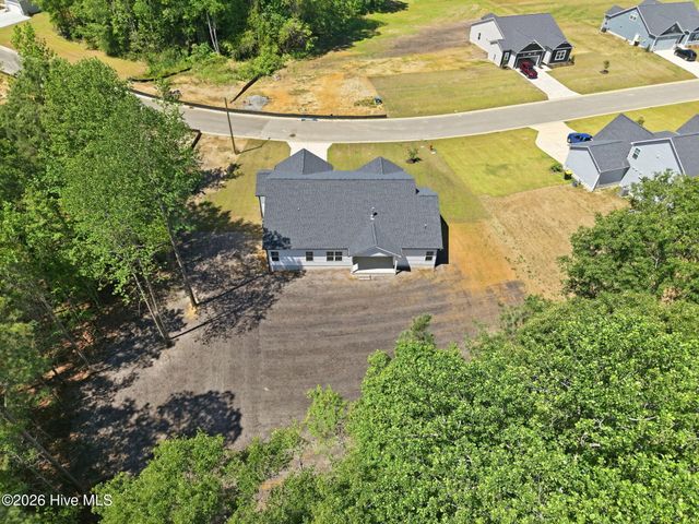 2939 Tucker Hill Drive, Grimesland, NC 27837
