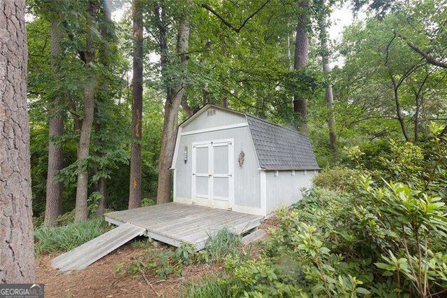 2976 Blackwood Road, Decatur, GA 30033