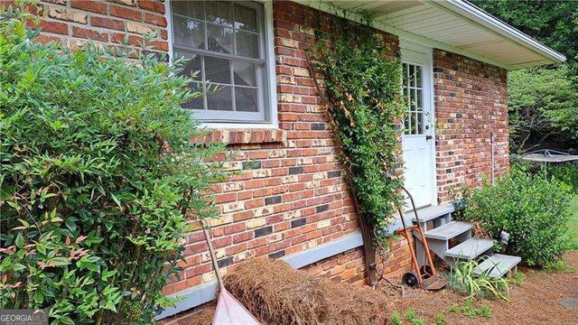2976 Blackwood Road, Decatur, GA 30033