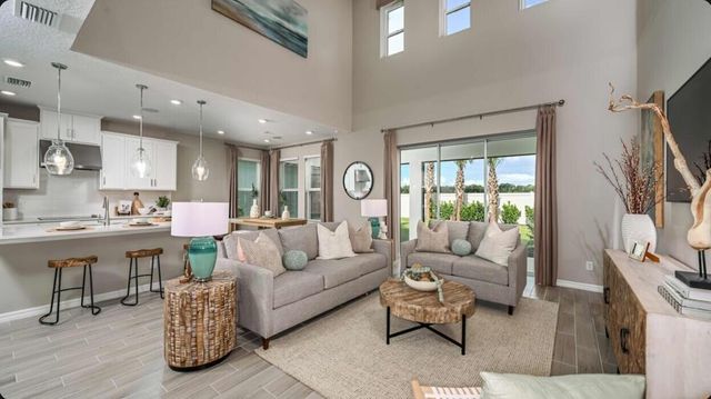 588 SE Ranch Oak Circle, Port St. Lucie, FL 34984