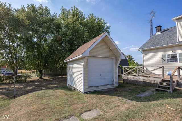 303 W Main Street, Lewisville, IN 47352