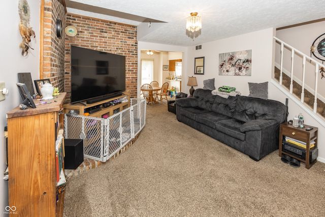 303 W Main Street, Lewisville, IN 47352