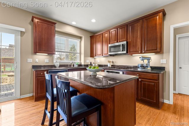 16639 Yellowstone Drive, Northville Township, MI 48168