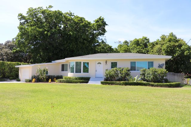 323 NW Spanish River Boulevard, Boca Raton, FL 33431