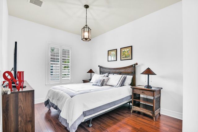 861 S Ocean Boulevard, Pompano Beach, FL 33062