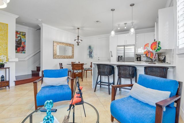 861 S Ocean Boulevard, Pompano Beach, FL 33062