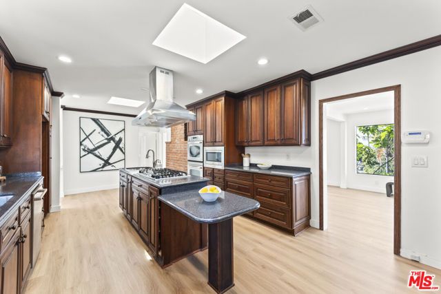 525 S Lincoln Avenue, Monterey Park, CA 91755