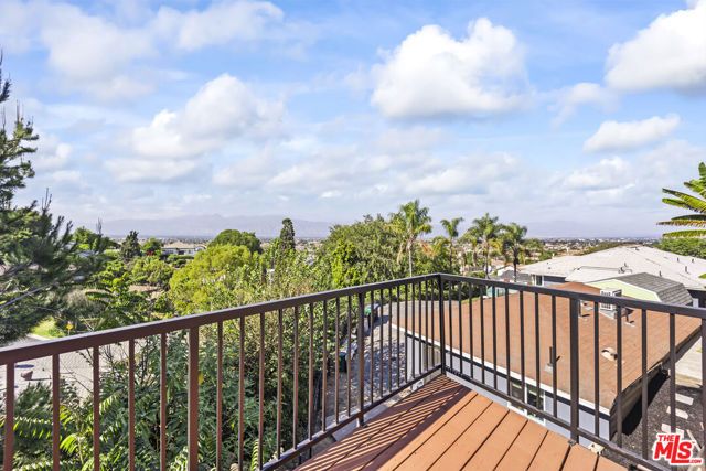 525 S Lincoln Avenue, Monterey Park, CA 91755