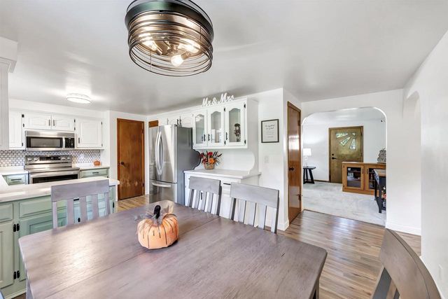 423 BADER STREET, Green Bay, WI 54302