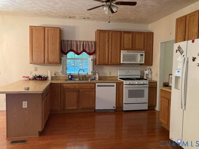 514 Wallace St, Warsaw, VA 22572