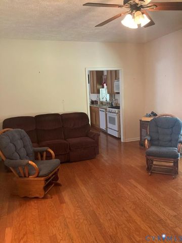 514 Wallace St, Warsaw, VA 22572