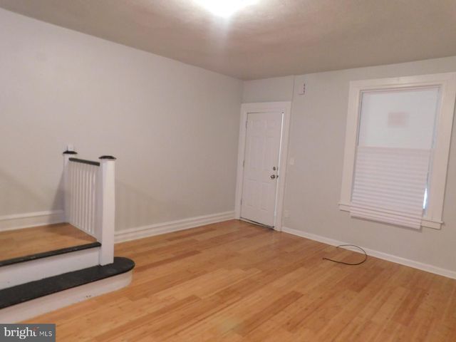 3233 N 25TH ST, Philadelphia, PA 19129
