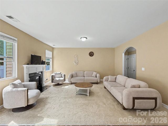 17204 Caldwell Track Drive, Huntersville, NC 28078