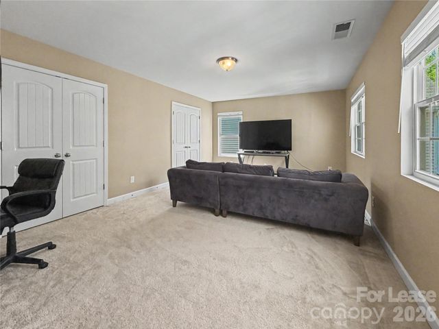17204 Caldwell Track Drive, Huntersville, NC 28078