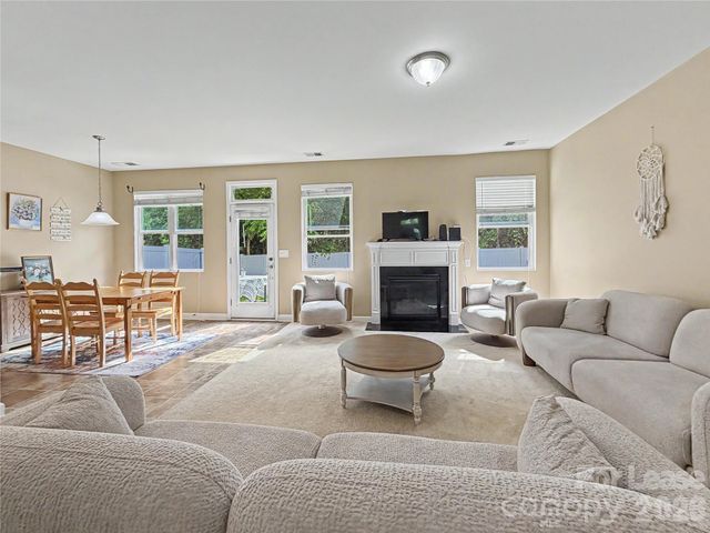 17204 Caldwell Track Drive, Huntersville, NC 28078