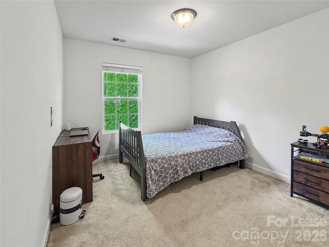 17204 Caldwell Track Drive, Huntersville, NC 28078