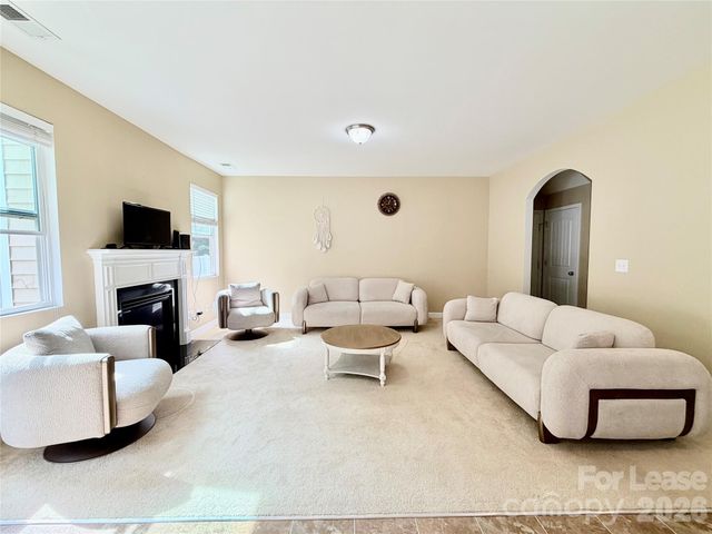 17204 Caldwell Track Drive, Huntersville, NC 28078